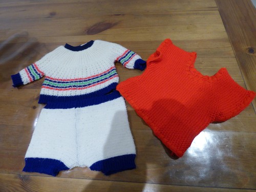 Lot vêtements poupées - , gégé
